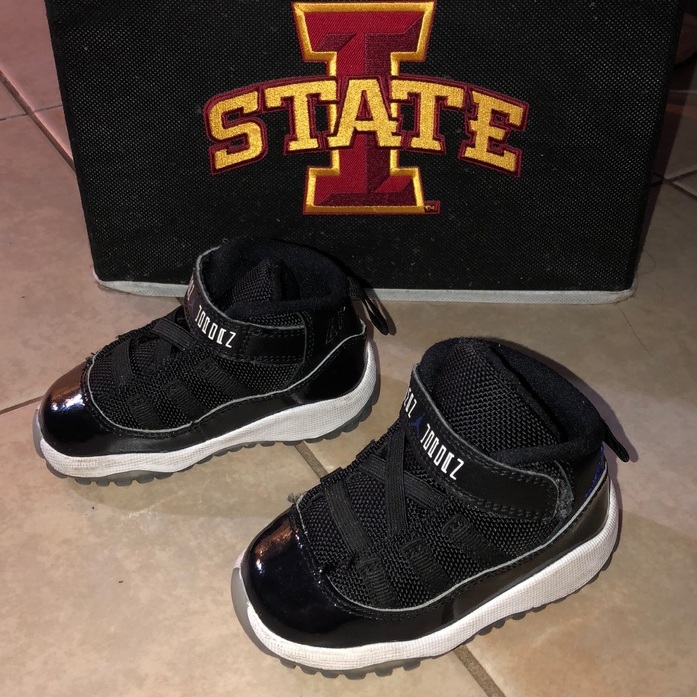 Boys Jordan’s - 5C